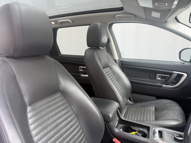 Land Rover Discovery Sport TD4 HSE Luxury - U734