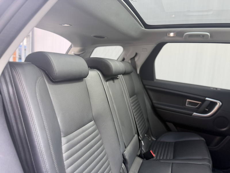 Land Rover Discovery Sport TD4 HSE Luxury - U734