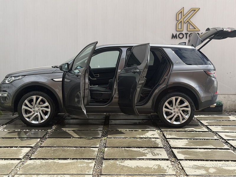 Land Rover Discovery Sport TD4 HSE Luxury - U734