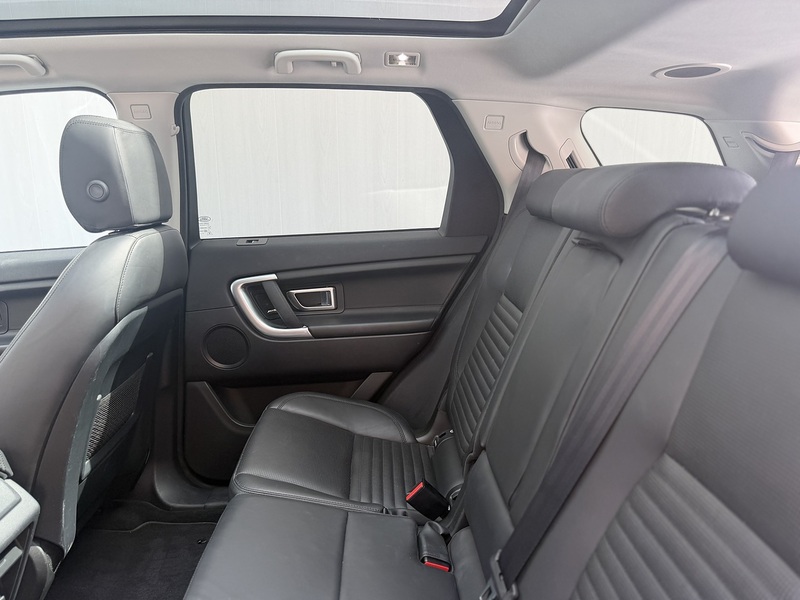 Land Rover Discovery Sport TD4 HSE Luxury - U734