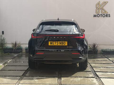 Lexus NX 2.5 350h SUV 5dr Petrol Hybrid E-CVT 4WD Euro 6 (s/s) (245 ps) - U735
