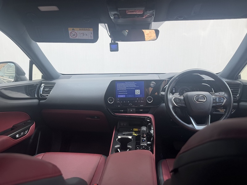 Lexus NX 2.5 350h SUV 5dr Petrol Hybrid E-CVT 4WD Euro 6 (s/s) (245 ps) - U735