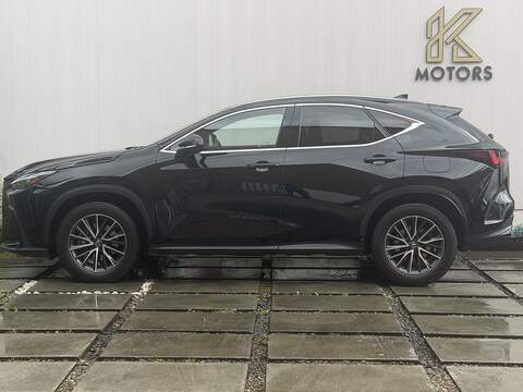 Lexus NX 2.5 350h SUV 5dr Petrol Hybrid E-CVT 4WD Euro 6 (s/s) (245 ps) - U735