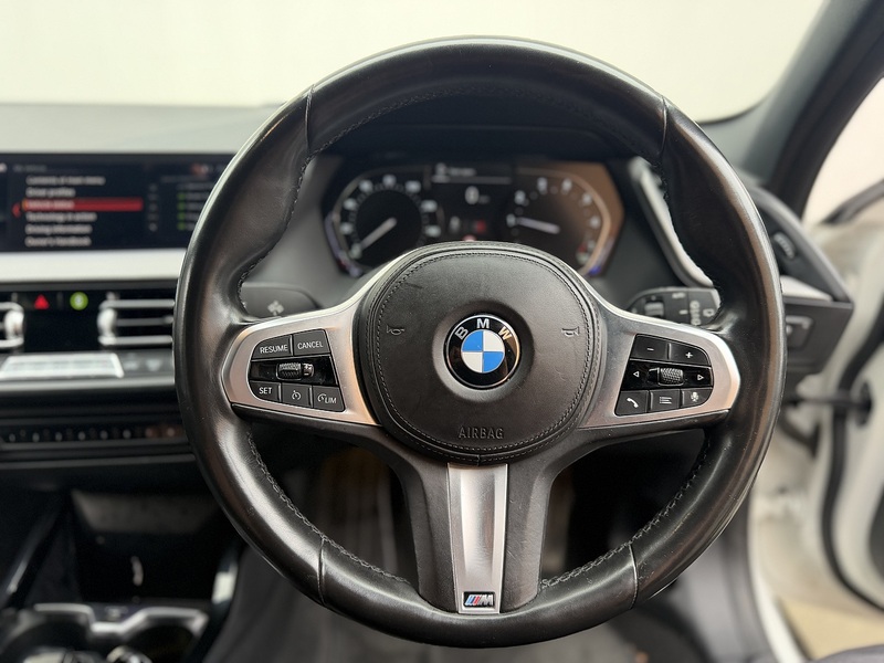 BMW 1 Series 1.5 118i M Sport Hatchback 5dr Petrol DCT Euro 6 (s/s) (140 ps) - U756