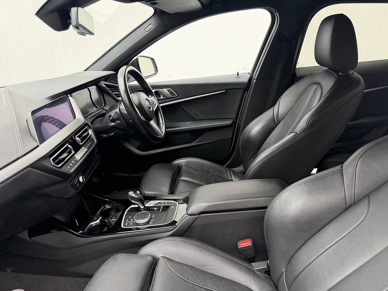 BMW 1 Series 1.5 118i M Sport Hatchback 5dr Petrol DCT Euro 6 (s/s) (140 ps) - U756