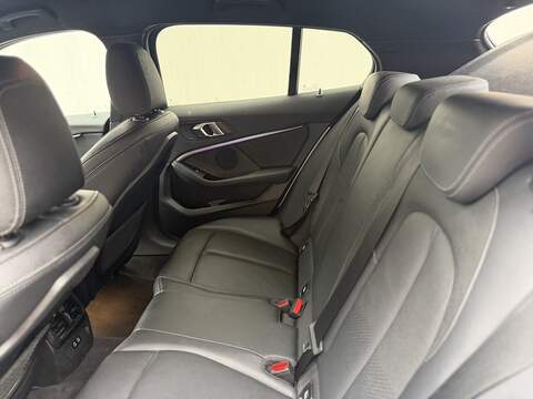 BMW 1 Series 1.5 118i M Sport Hatchback 5dr Petrol DCT Euro 6 (s/s) (140 ps) - U756