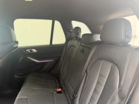 BMW X5 3.0 45e 24kWh M Sport SUV 5dr Petrol Plug-in Hybrid Auto xDrive Euro 6 (s/s) (394 ps) - U758