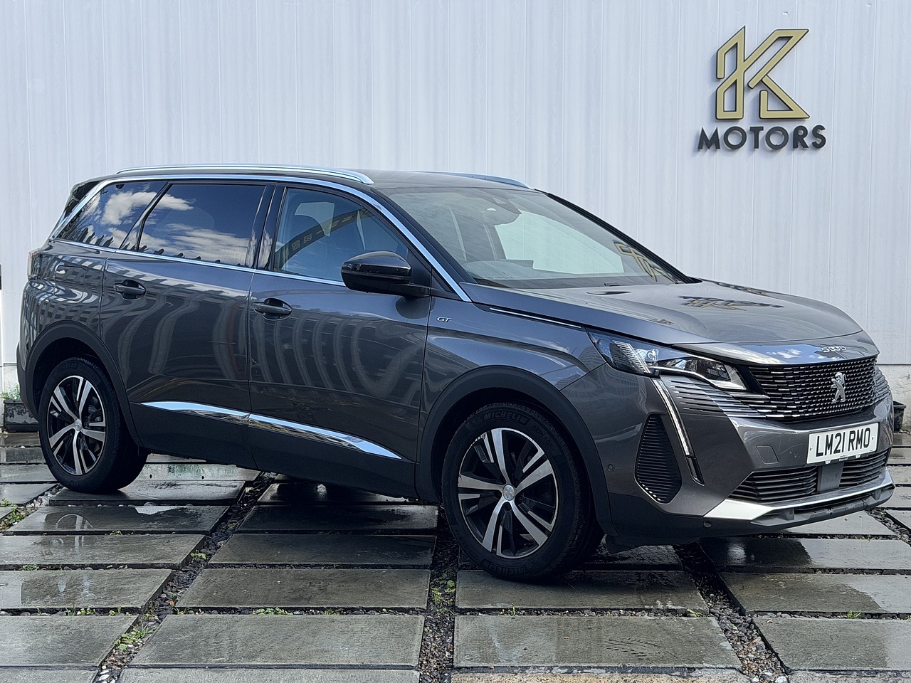 2021 Peugeot 5008
