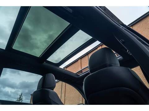 Mercedes-Benz GLE 2.0 GLE350de 31.2kWh AMG Line (Premium Plus) SUV 5dr Diesel Plug-in Hybrid G-Tronic 4MATIC Euro 6 - U88