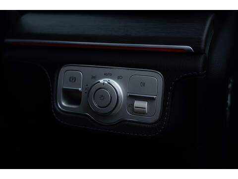 Mercedes-Benz GLE 2.0 GLE350de 31.2kWh AMG Line (Premium Plus) SUV 5dr Diesel Plug-in Hybrid G-Tronic 4MATIC Euro 6 - U88