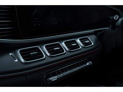 Mercedes-Benz GLE 2.0 GLE350de 31.2kWh AMG Line (Premium Plus) SUV 5dr Diesel Plug-in Hybrid G-Tronic 4MATIC Euro 6 - U88