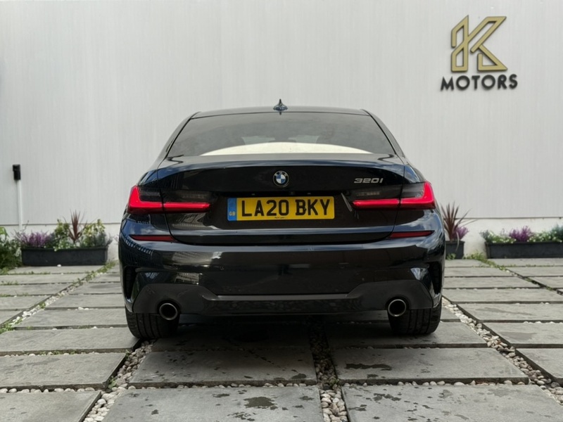 BMW 3 Series 2.0 320i M Sport Saloon 4dr Petrol Auto Euro 6 (s/s) (184 ps) - U91