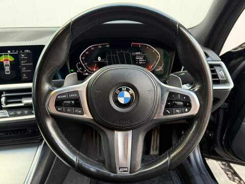 BMW 3 Series 2.0 320i M Sport Saloon 4dr Petrol Auto Euro 6 (s/s) (184 ps) - U91