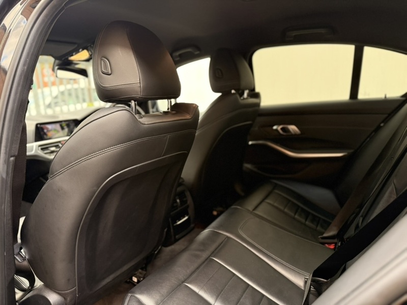 BMW 3 Series 2.0 320i M Sport Saloon 4dr Petrol Auto Euro 6 (s/s) (184 ps) - U91