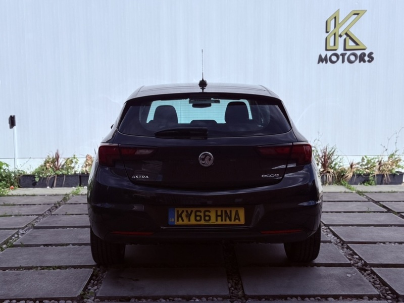 Vauxhall Astra 1.0i Turbo ecoFLEX Energy Hatchback 5dr Petrol Manual Euro 6 (s/s) (105 ps) - U92