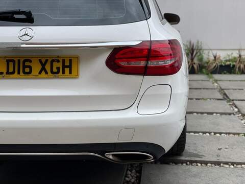 Mercedes-Benz C Class 2.0 C350e 6.4kWh Sport (Premium Plus) G-Tronic+ Euro 6 (s/s) 5dr 18in Alloy - U94