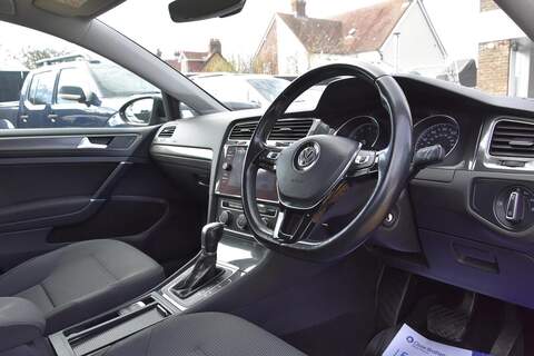 Volkswagen Golf 1.5 TSI EVO SE Nav DSG Euro 6 (s/s) 5dr - U1596