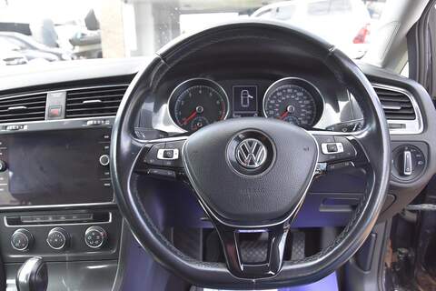 Volkswagen Golf 1.5 TSI EVO SE Nav DSG Euro 6 (s/s) 5dr - U1596
