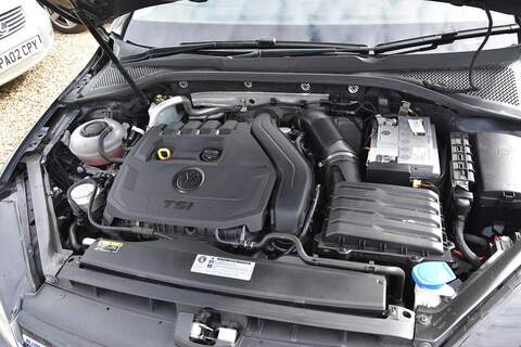 Volkswagen Golf 1.5 TSI EVO SE Nav DSG Euro 6 (s/s) 5dr - U1596