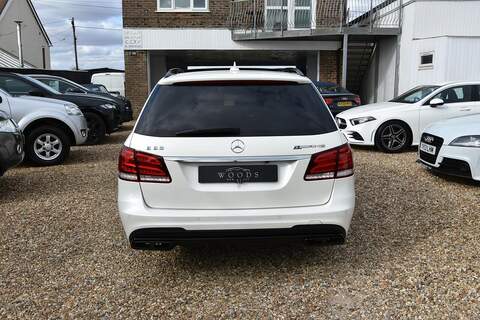 Mercedes-Benz E Class E Class - U1605