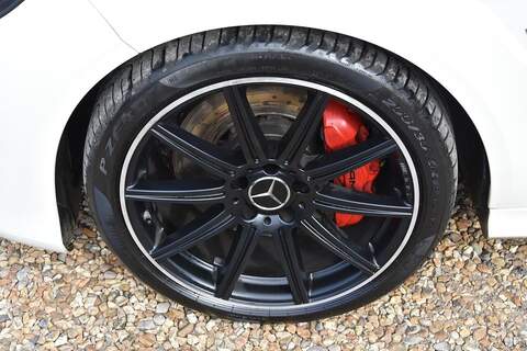 Mercedes-Benz E Class E Class - U1605