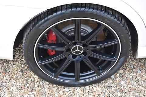 Mercedes-Benz E Class E Class - U1605