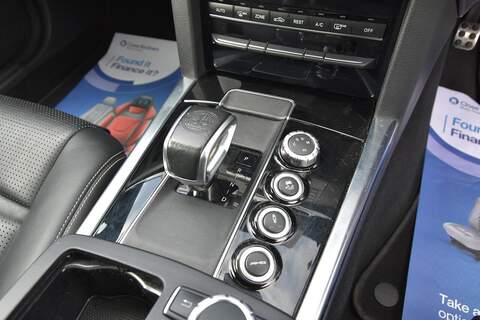Mercedes-Benz E Class E Class - U1605