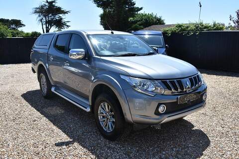 Mitsubishi L200 L200 2.4 DI-D DC Barbarian Auto 4WD Euro 6 4dr - U1650
