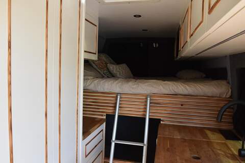 Volkswagen Crafter 2.0 TDI CR35 Panel Van 4dr Diesel Manual L2 H3 (234 g/km, 134 bhp) - U1671