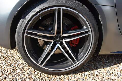 Mercedes-Benz AMG GT 4.0 V8 BiTurbo GPF C Roadster 2dr Petrol SpdS DCT Euro 6 (s/s) (557 ps) - U1678