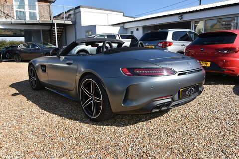 Mercedes-Benz AMG GT 4.0 V8 BiTurbo GPF C Roadster 2dr Petrol SpdS DCT Euro 6 (s/s) (557 ps) - U1678