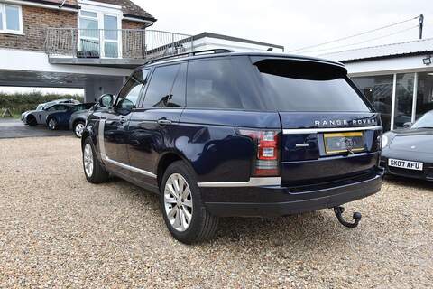 Land Rover Range Rover 4.4 SD V8 Autobiography SUV 5dr Diesel Auto 4WD Euro 6 (s/s) (339 ps) - U1687