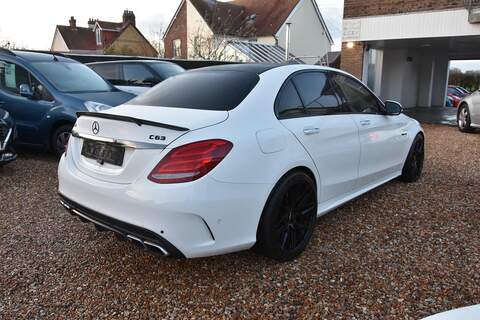 Mercedes-Benz C Class 4.0 C63 V8 BiTurbo AMG Saloon 4dr Petrol SpdS MCT Euro 6 (s/s) (476 ps) - U1688