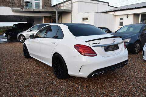 Mercedes-Benz C Class 4.0 C63 V8 BiTurbo AMG Saloon 4dr Petrol SpdS MCT Euro 6 (s/s) (476 ps) - U1688