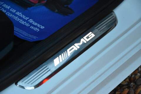 Mercedes-Benz C Class 4.0 C63 V8 BiTurbo AMG Saloon 4dr Petrol SpdS MCT Euro 6 (s/s) (476 ps) - U1688