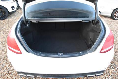 Mercedes-Benz C Class 4.0 C63 V8 BiTurbo AMG Saloon 4dr Petrol SpdS MCT Euro 6 (s/s) (476 ps) - U1688