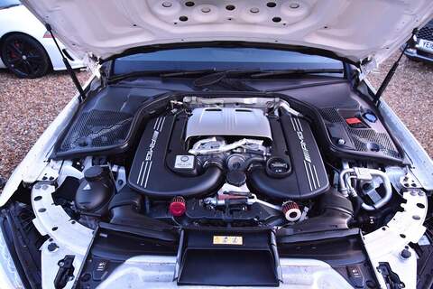 Mercedes-Benz C Class 4.0 C63 V8 BiTurbo AMG Saloon 4dr Petrol SpdS MCT Euro 6 (s/s) (476 ps) - U1688