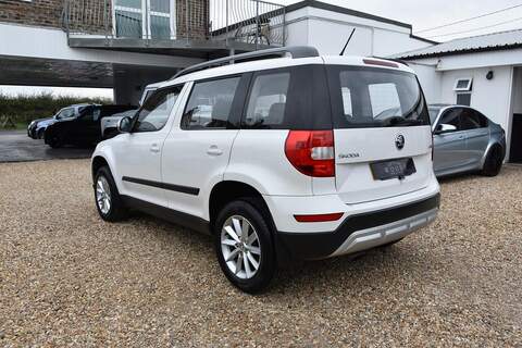 Skoda Yeti 1.2 TSI S Outdoor DSG Euro 5 5dr - U1691