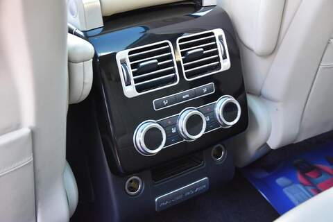 Land Rover Range Rover 4.4 SD V8 Autobiography Auto 4WD Euro 6 (s/s) 5dr - U1693