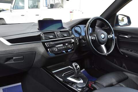 BMW 1 Series 2.0 120i M Sport Shadow Edition Auto Euro 6 (s/s) 5dr - U1696