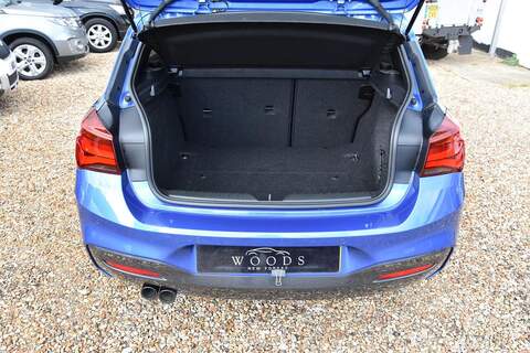 BMW 1 Series 2.0 120i M Sport Shadow Edition Auto Euro 6 (s/s) 5dr - U1696