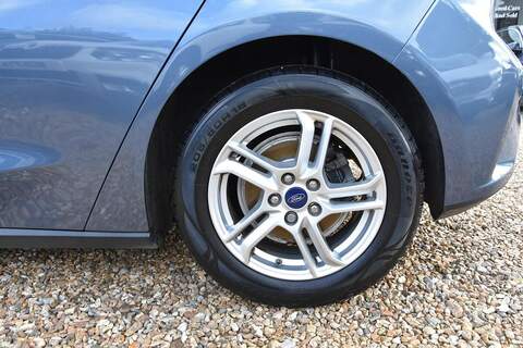 Ford Focus 1.0T EcoBoost Zetec Euro 6 (s/s) 5dr - U1697