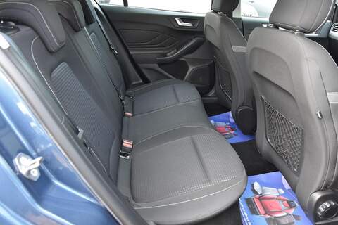 Ford Focus 1.0T EcoBoost Zetec Euro 6 (s/s) 5dr - U1697