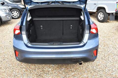 Ford Focus 1.0T EcoBoost Zetec Euro 6 (s/s) 5dr - U1697