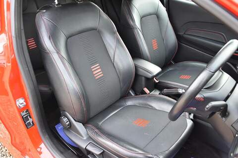 Ford Fiesta 1.0T EcoBoost ST-Line X Euro 6 (s/s) 3dr - U1704