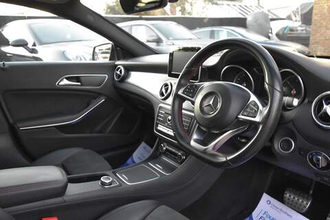 Mercedes-Benz CLA 2.1 CLA220d AMG Line Shooting Brake 7G-DCT Euro 6 (s/s) 5dr - U1715