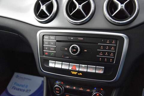 Mercedes-Benz CLA 2.1 CLA220d AMG Line Shooting Brake 7G-DCT Euro 6 (s/s) 5dr - U1715