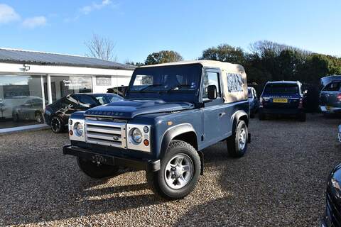 Land Rover Defender 90 Range Rover Sport HSE Dynamic SUV 2 Automatic Diesel