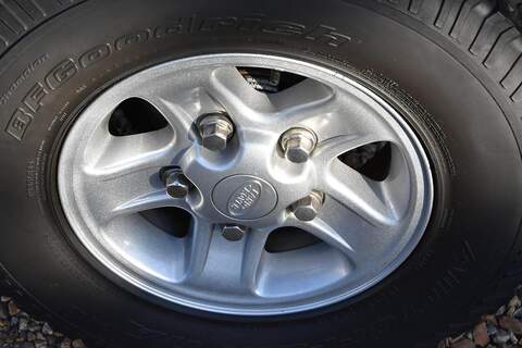 Land Rover Defender 90 2.4 TDCi 4WD SWB Euro 4 2dr - U1719