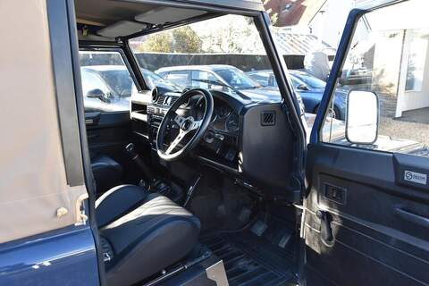 Land Rover Defender 90 2.4 TDCi 4WD SWB Euro 4 2dr - U1719